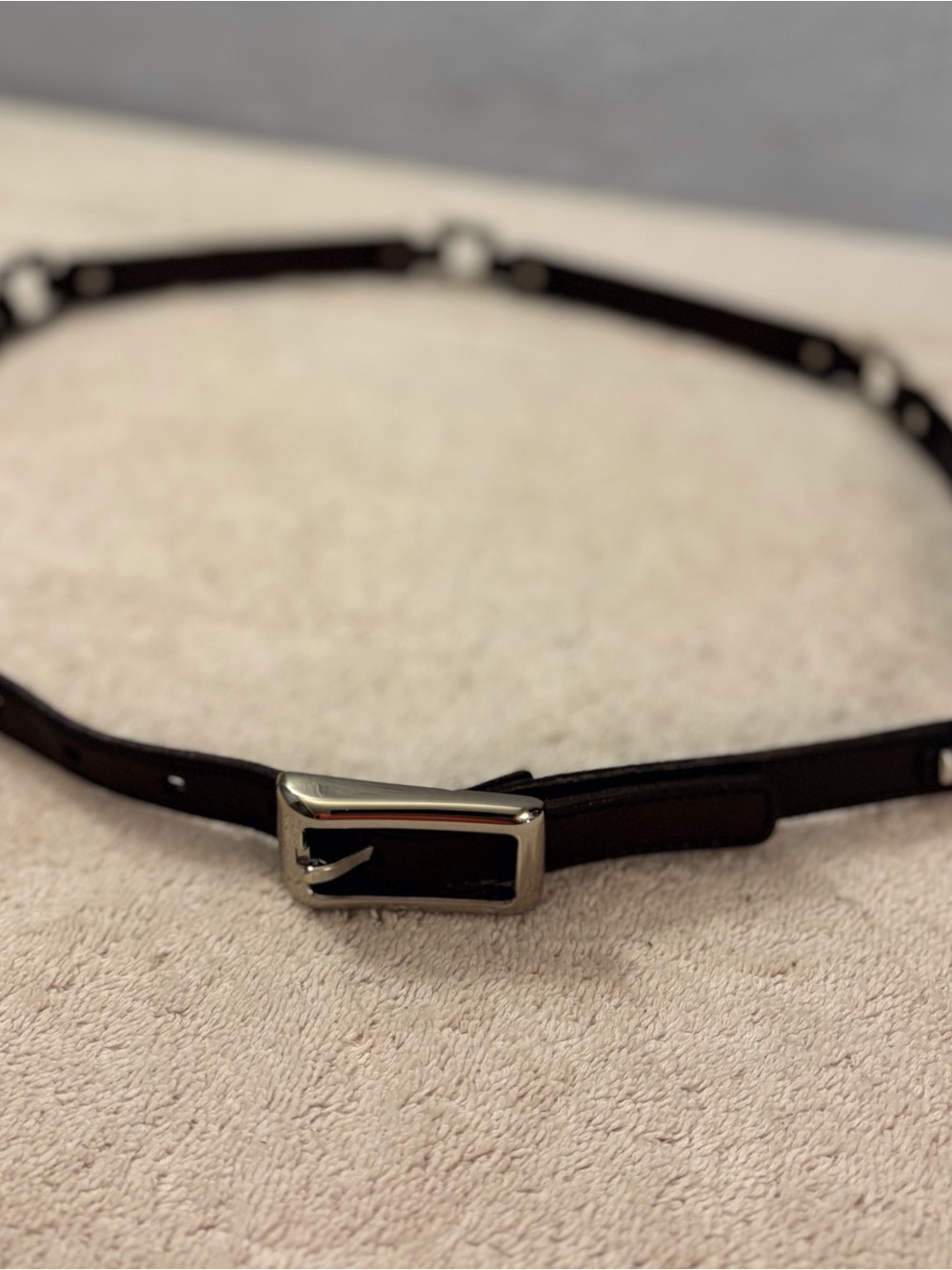 Classic  Vintage Black Leather Women’s Belt with Silver Buckle and Squares SZ 37